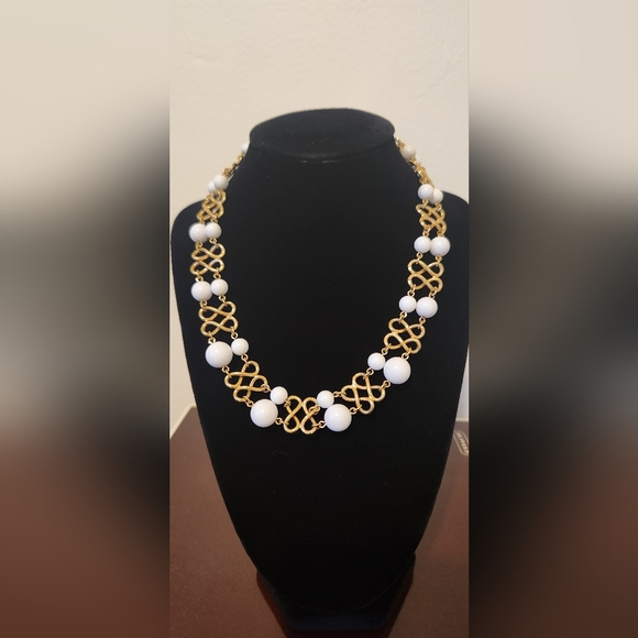 Fashion Jewerly - Picture 4 of 4